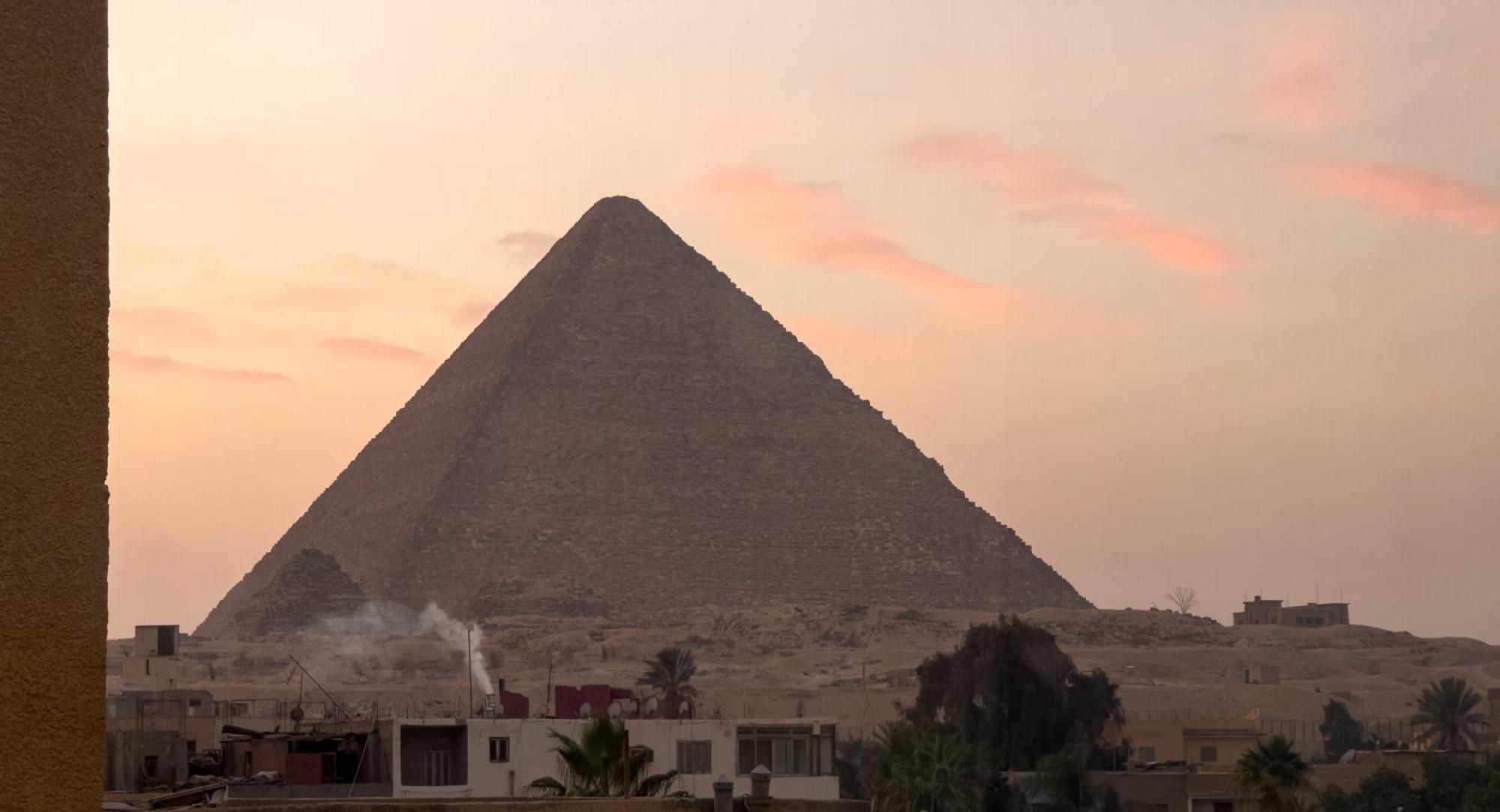 Pyramids Gate Hotel Kafret el-Gabal Esterno foto